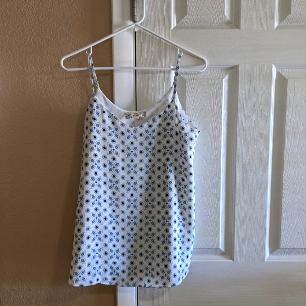 Pink Republic, Women's Tank/Camisole, White / Blue Floral, Size Medium